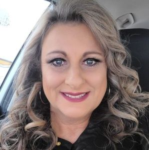 Meet your Posher, Diana